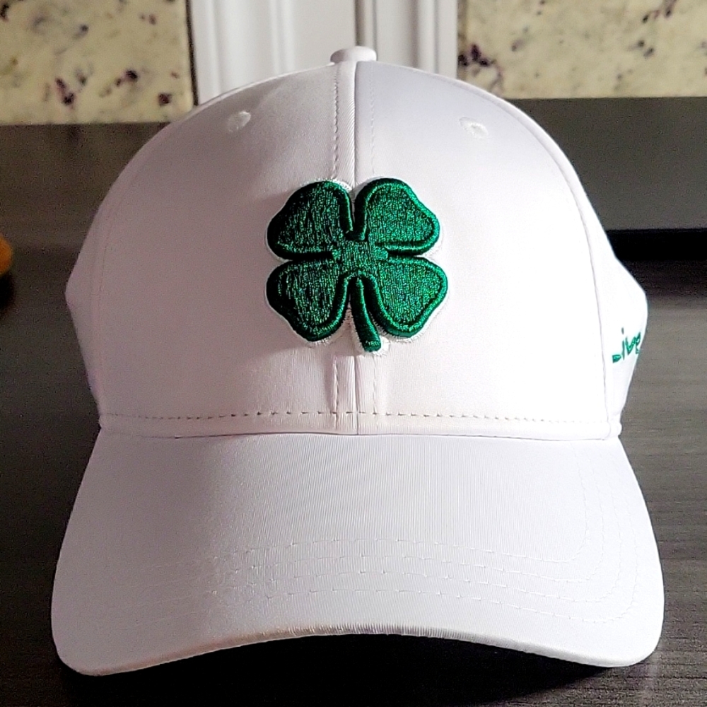 Live Lucky Black Clover Original Flex Size Sm/Med